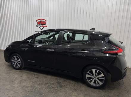 Nissan - Leaf