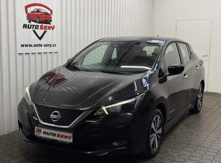 Nissan - Leaf