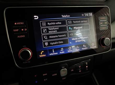 Nissan - Leaf