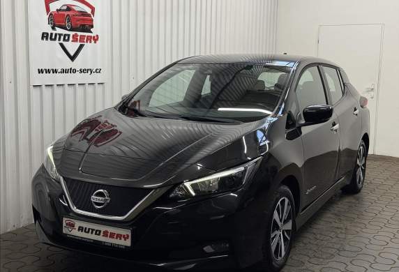 Nissan - Leaf