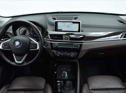 BMW - X1