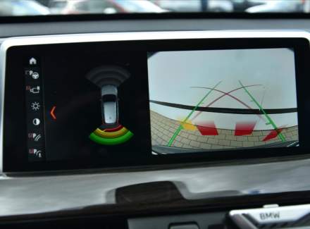 BMW - X1