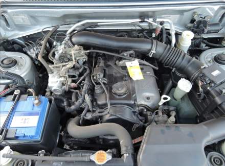 Mitsubishi - Pajero