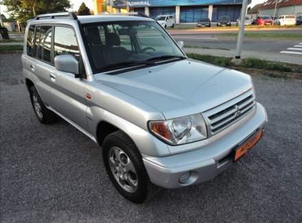 Mitsubishi - Pajero