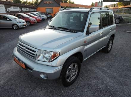 Mitsubishi - Pajero