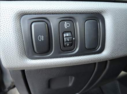 Mitsubishi - Pajero