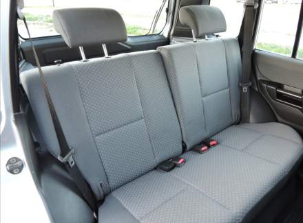 Mitsubishi - Pajero