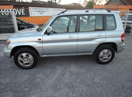 Mitsubishi - Pajero