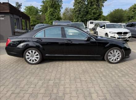 Mercedes-Benz - S-class