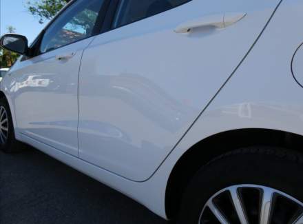Hyundai - i10