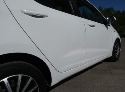 Hyundai - i10