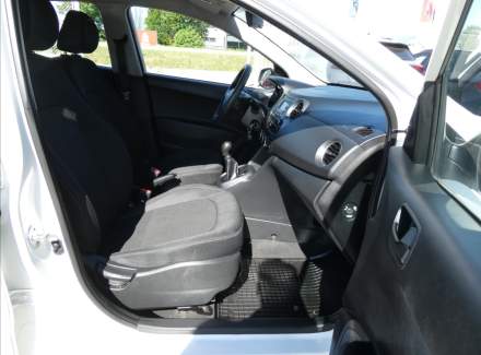Hyundai - i10
