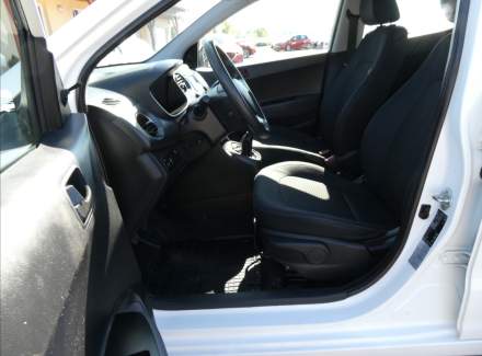 Hyundai - i10
