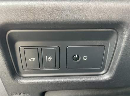 Land Rover - Discovery Sport