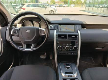 Land Rover - Discovery Sport