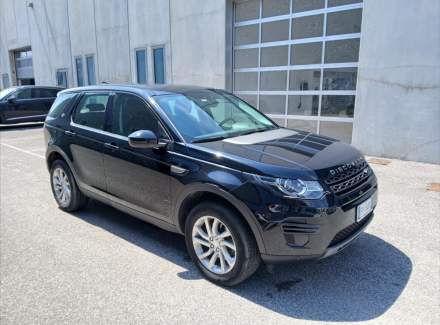 Land Rover - Discovery Sport