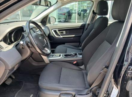 Land Rover - Discovery Sport