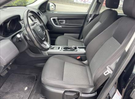 Land Rover - Discovery Sport