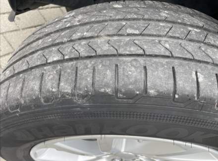 Land Rover - Discovery Sport
