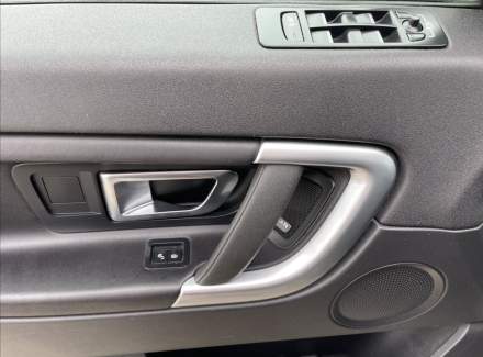 Land Rover - Discovery Sport