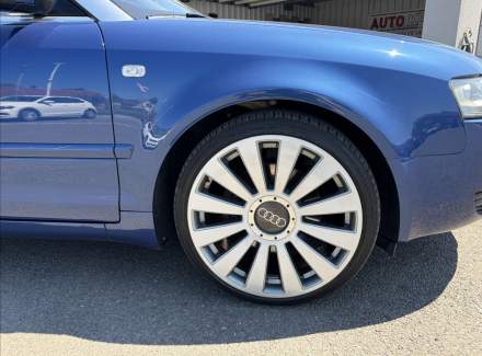 Audi - A4