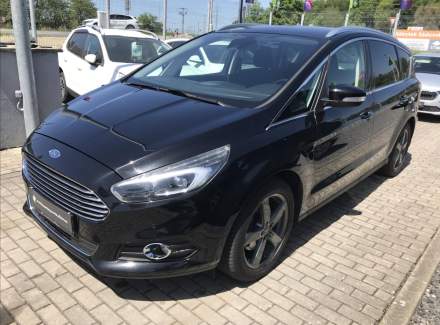 Ford - S-MAX