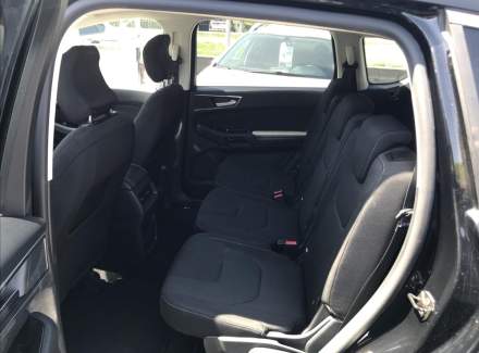Ford - S-MAX