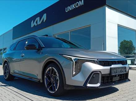 Kia - K4