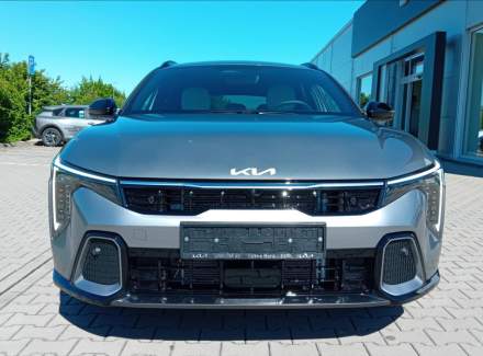 Kia - K4