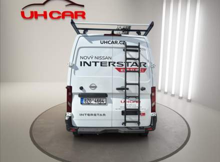 Nissan - Interstar
