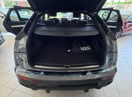 Audi - Q5