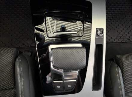 Audi - Q5
