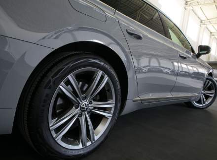 Volkswagen - Arteon