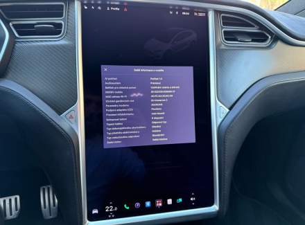 Tesla - Model X