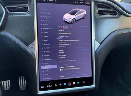 Tesla - Model X