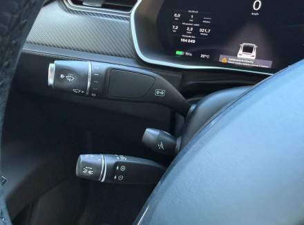 Tesla - Model X