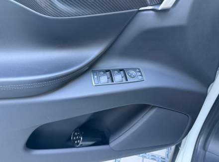 Tesla - Model X