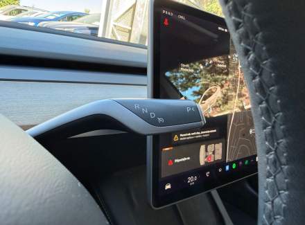Tesla - Model 3