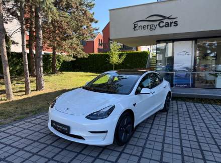 Tesla - Model 3