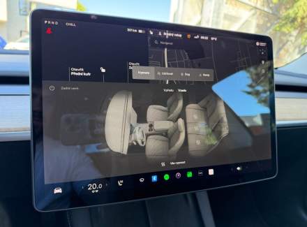 Tesla - Model 3