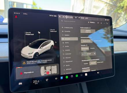 Tesla - Model 3