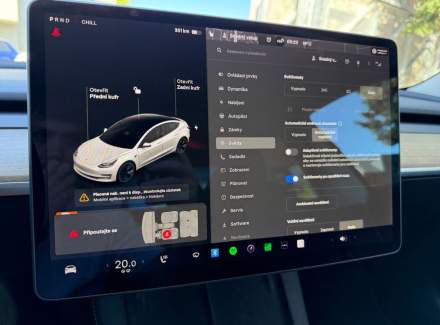 Tesla - Model 3