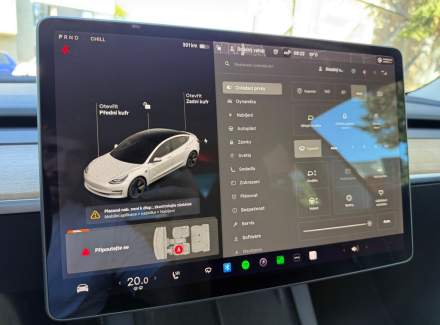 Tesla - Model 3