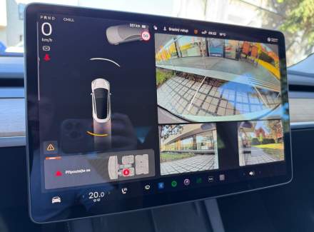 Tesla - Model 3