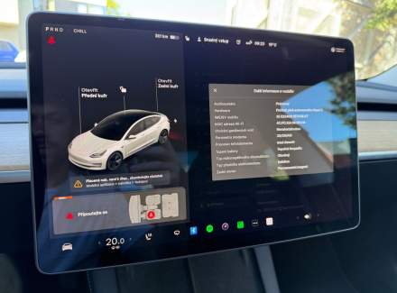 Tesla - Model 3