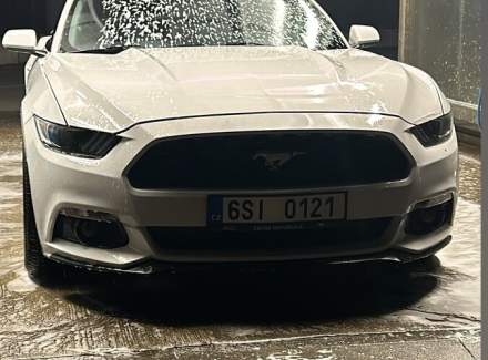 Ford - Mustang