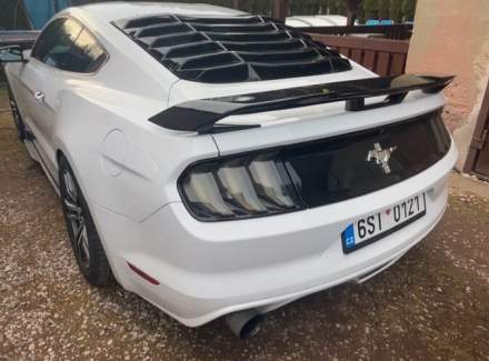 Ford - Mustang