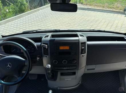 Mercedes-Benz - Sprinter