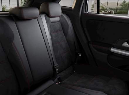 Mercedes-Benz - GLA