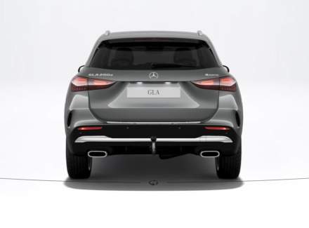 Mercedes-Benz - GLA